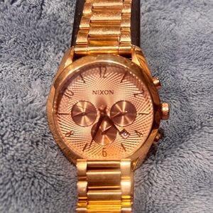 Nixon Rose/Gold Watch